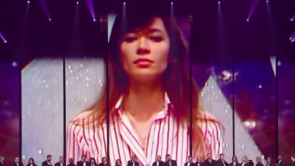 "Je n’aurais pas voulu apparaître" : Thomas Dutronc réagit après l’hommage des Enfoirés 2025 à sa mère Françoise Hardy